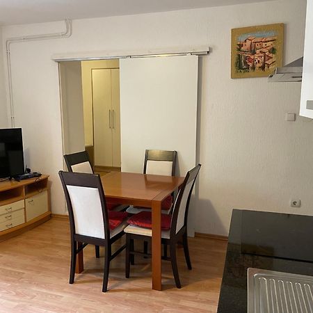 Apartmaji Sara, Izola - Isola ภายนอก รูปภาพ