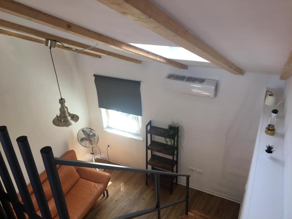 Apartmaji Sara, Izola - Isola Apartment ภายนอก รูปภาพ