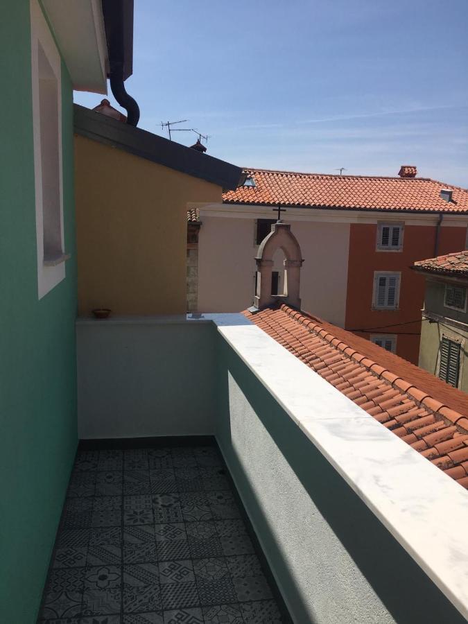 Apartmaji Sara, Izola - Isola ภายนอก รูปภาพ