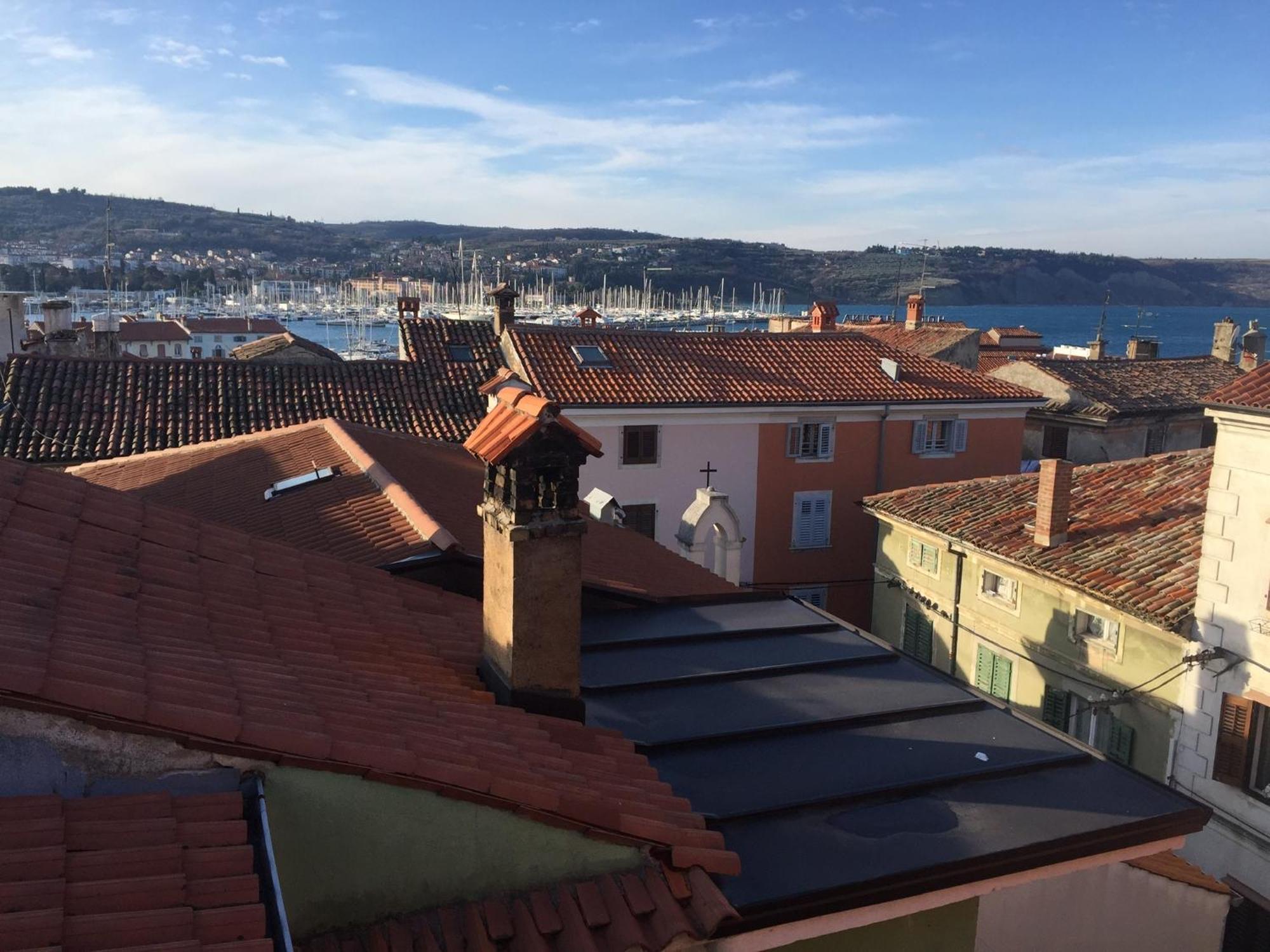 Apartmaji Sara, Izola - Isola Apartment ภายนอก รูปภาพ