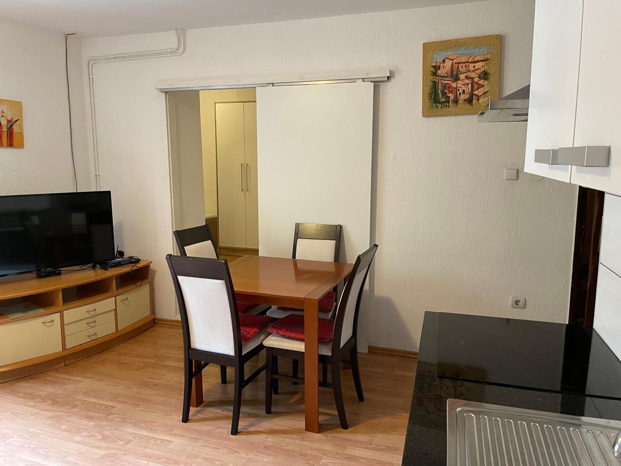 Apartmaji Sara, Izola - Isola Apartment ภายนอก รูปภาพ