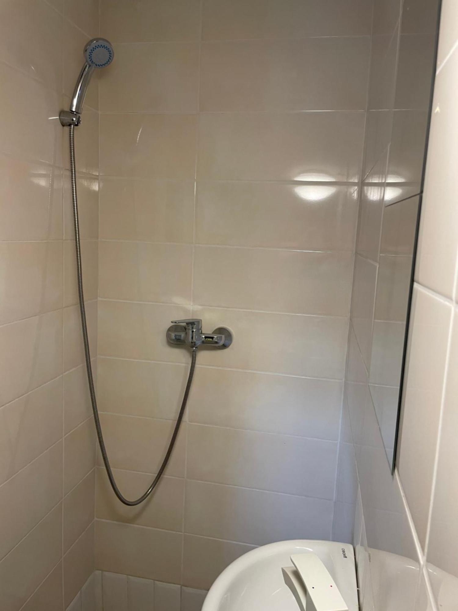 Apartmaji Sara, Izola - Isola ภายนอก รูปภาพ