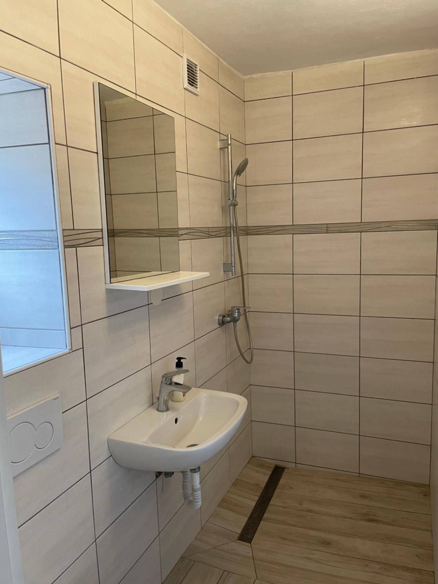 Apartmaji Sara, Izola - Isola ภายนอก รูปภาพ